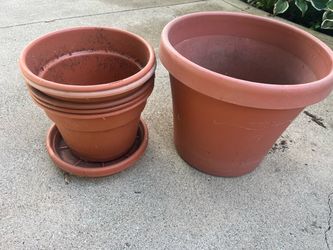 Flower pots