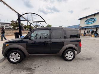 2004 Honda Element