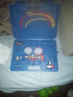 Auto A C Gauges