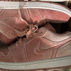 Air Jordan 1 Low Rust Pink