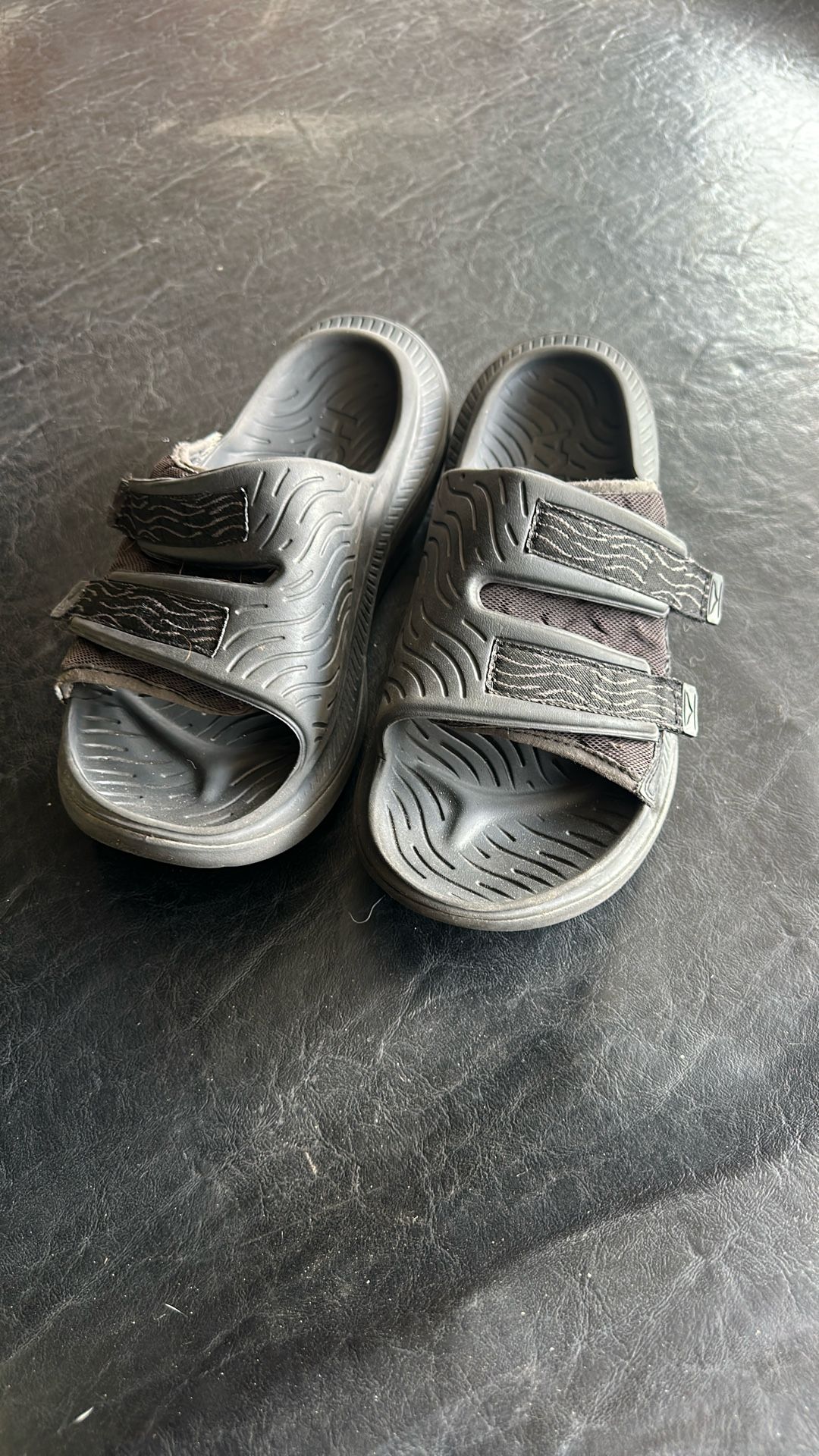 HOKA Slides Slip on Sandals 8-10