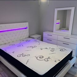 Bedroom Set - Juego De Cuarto 