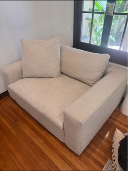 Oversized chair