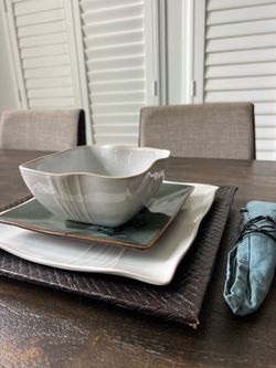 8x Dinnerware Set from Pier1