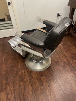 Vintage Belmont barber chair