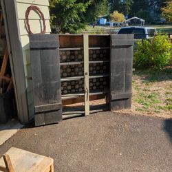 Wooden Cabinet 