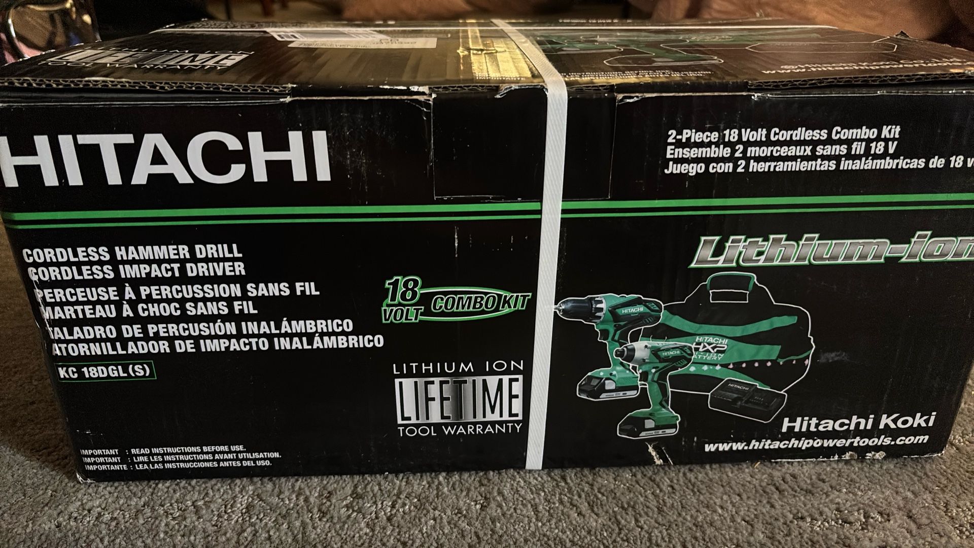 NEW Hitachi Hammer Drill And Impact Driver Set