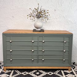 Modern Boho Green Dresser Brass/Marble Knobs Buffet Console Dining Room Bedroom Nursery LIKE NEW