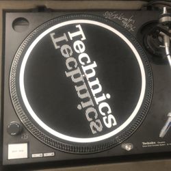 2 Techniques Sl -1210 Mk2’s Signed By Funk Master Flex