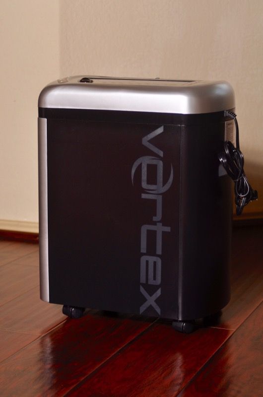 Ativa Vortex HS1000 6 sheet Micro-Cut High Security Shredder $55