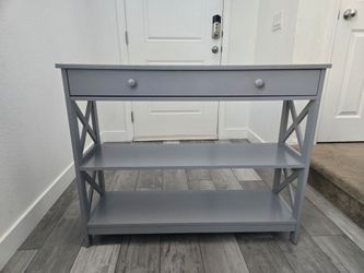 Entry Table*PICK UP ONLY* NLV AREA