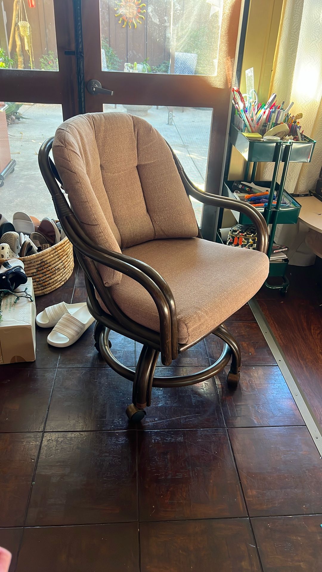 Rolling Dining Or Office Chair