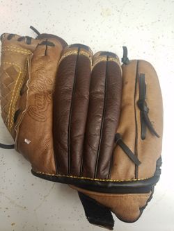 Rawlings right handed glove