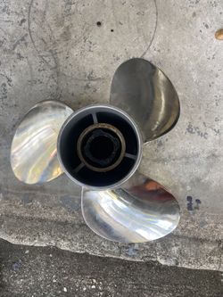 Propeller for Outboard Motor