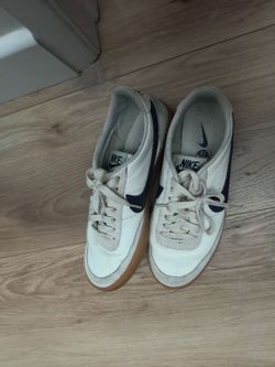 Nike killshots
