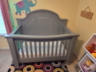 Quality Crib Like New