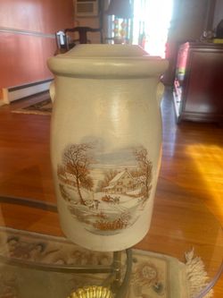 Ceramic lidded canister the Homestead in Winter