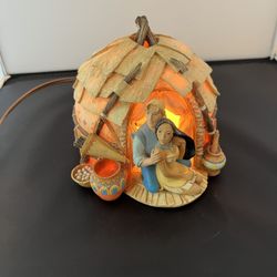 DISNEY Princess Pocahontas John Smith Enesco Statue Figure Hut Night Light Lamp