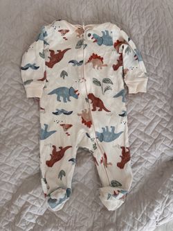 Baby long sleeve onesie