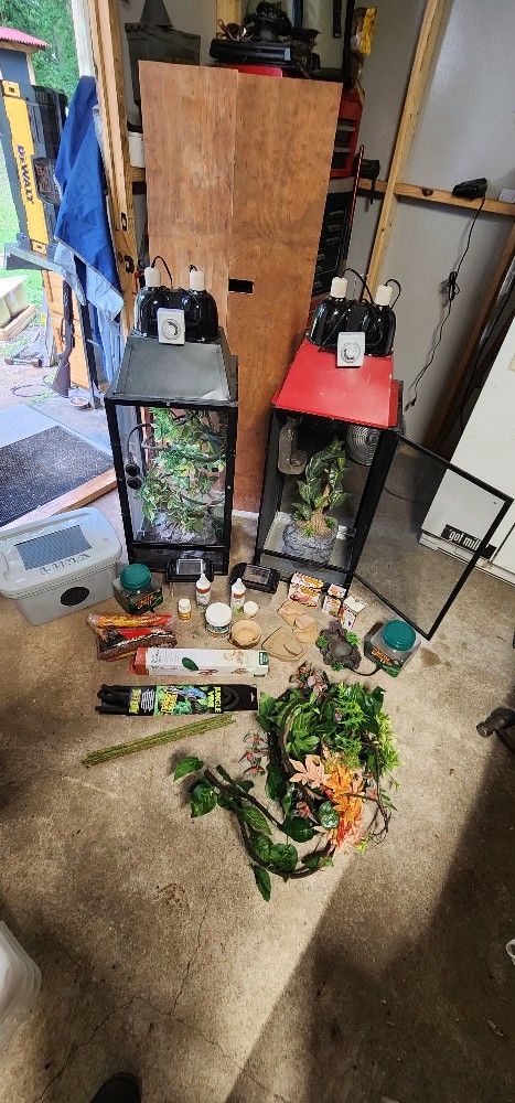 Reptile Cages