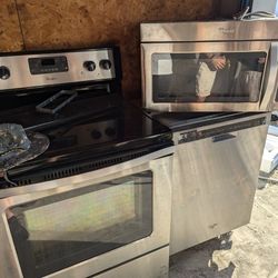 Stove Dishwasher Above Range Microwave Oven 
