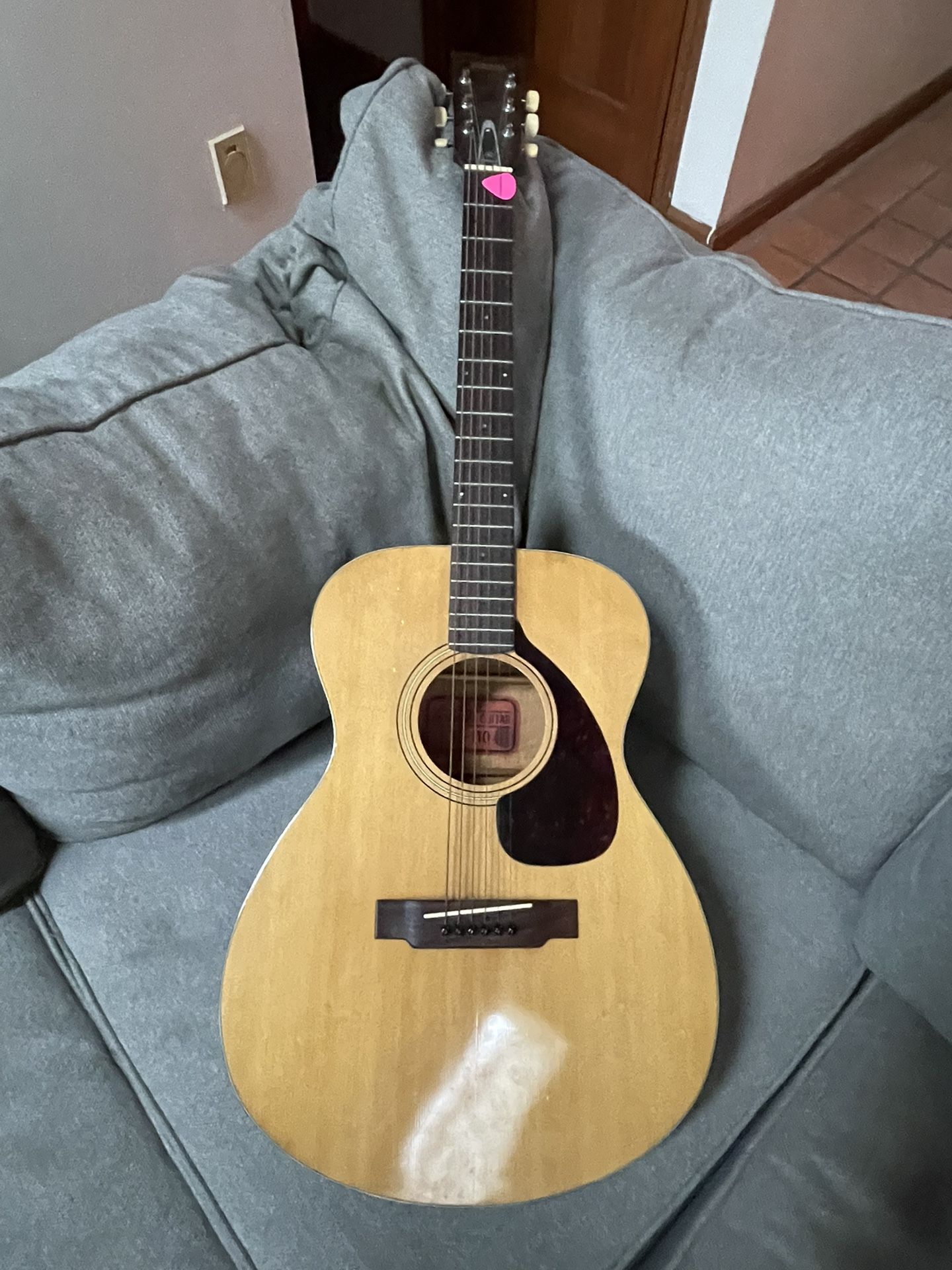 Yamaha FG110 Red Label Vintage Acoustic Guitar