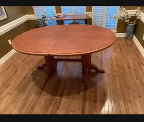Dinning Table