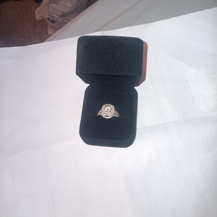 4.5ct Total CT Wt Moissionite Amd Diamond Engagement Ring Set