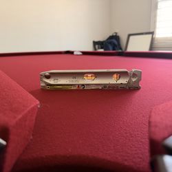 Pool table leveling