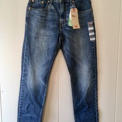 Levi’s 502 Jeans 