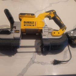 Ben Saw With Charger And Batery