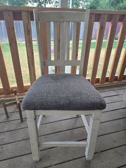 4 chairs