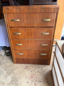 Waterfall dresser