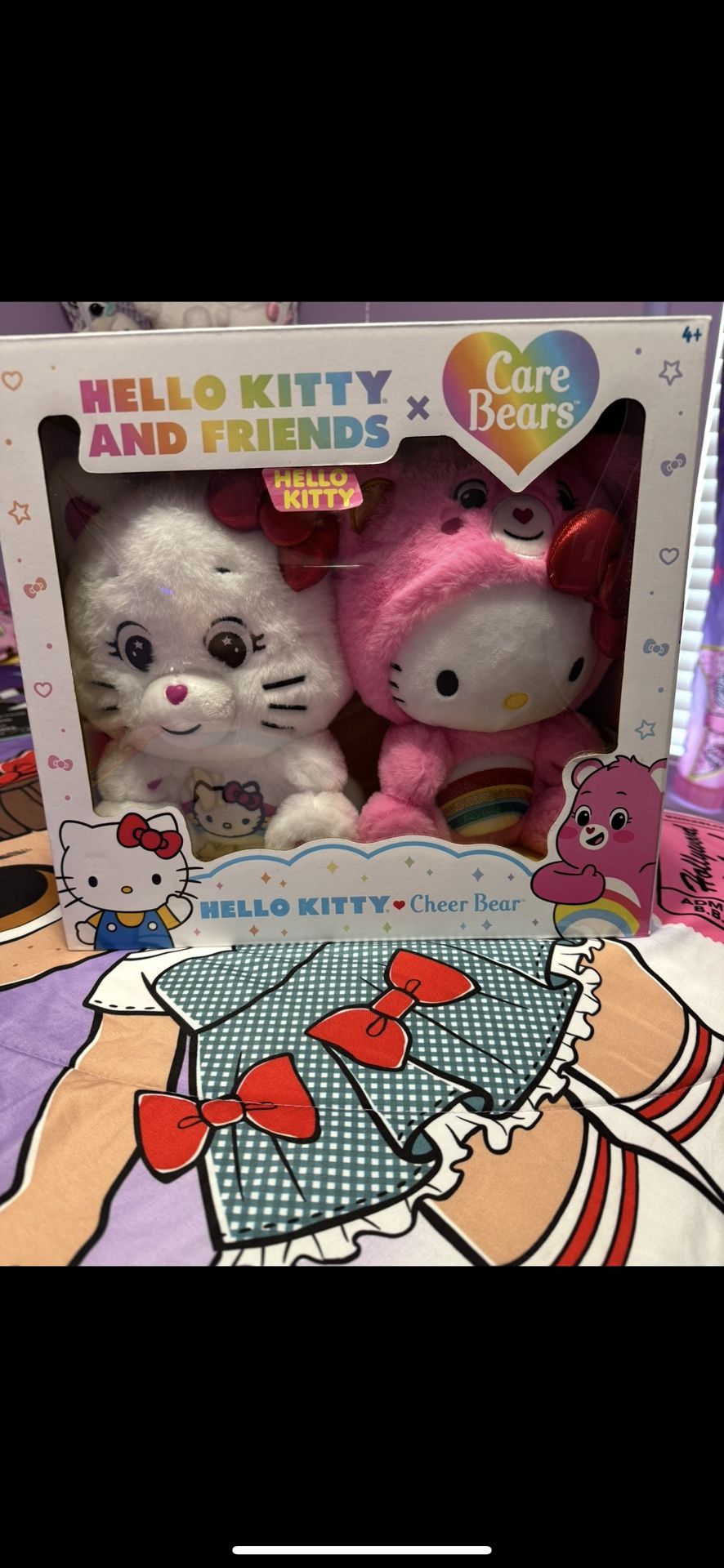 Hello Kitty Cheer Bear 