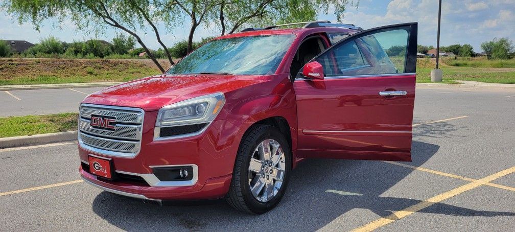 2013 GMC Acadia