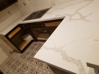 Quartz countertops