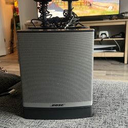Bose Subwoofer and Desk Speakers 