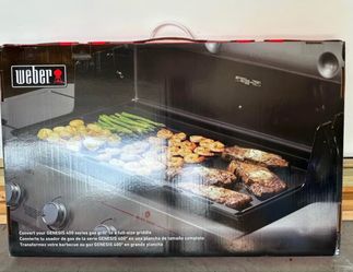 NIB Weber Rust-Resistant Griddle Insert #6789 (Fits 4-Burner Genesis 2016+)
