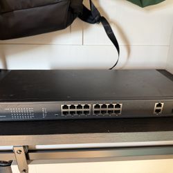 AETEK 16-Port Gigabit PoE Managed Network Switch