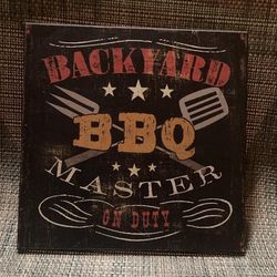 Wooden BBQ MASTER Sign
