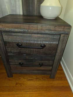 2 night stand with USB charger