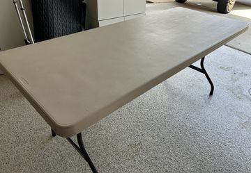 Set of 2 Lifetime 6ft heavy duty plastic table