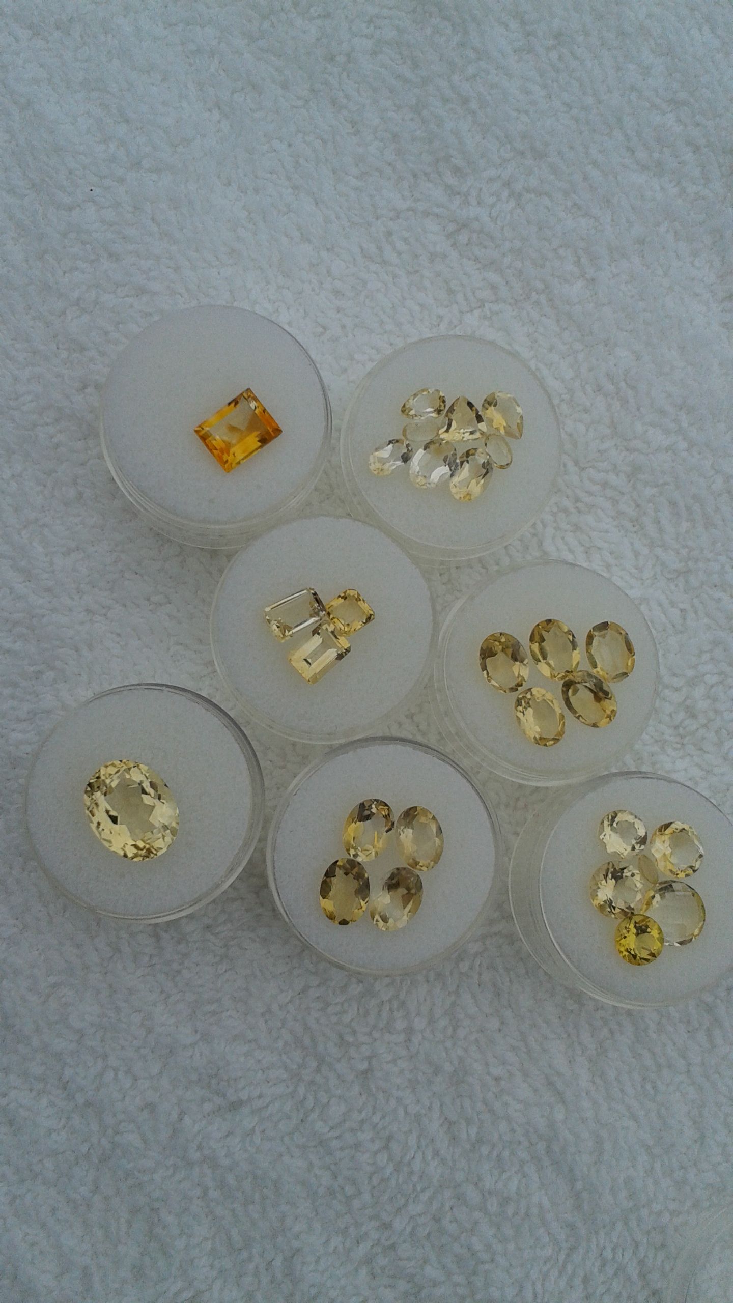 Natural Citrine gemstones