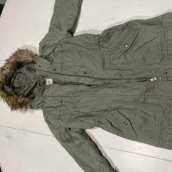 Gap parka jacket with hooded faux fur girls size medium green