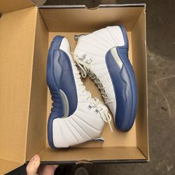 Jordan 12 French Blue size 10
