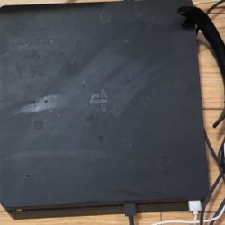 PS4 SLIM