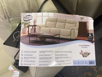 CLOUDZERO® RECLINERS (2 Avilable)