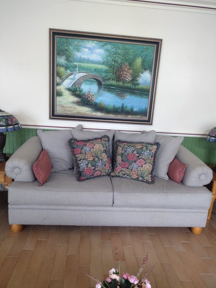 Furniture/ Moving Sale