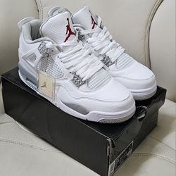 Jordan 4 Retro