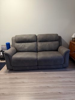 Gray Reclining Loveseat – 2 Seater